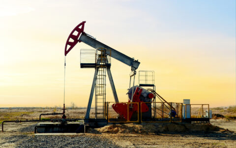 گزارش تحلیلی جامع بازار نفت خام WTI (USOIL) - (6 آوریل ۲۰۲۵)